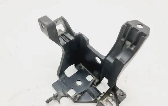 Opel Meriva B ABS pump bracket 13351833 329510614