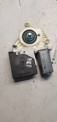 Volkswagen PASSAT B6 Front door window regulator motor 1k0959701q