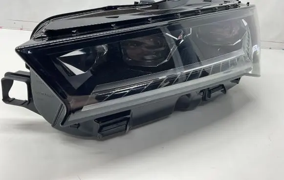 Skoda Superb B9 Headlight/headlamp 3P1.941.015.A L991643 8990VR40001W