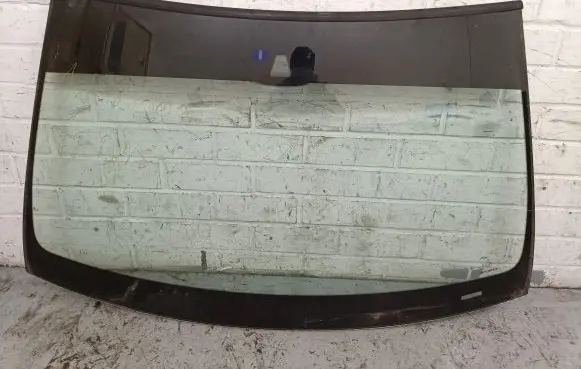 Mercedes-Benz C W204 Front windscreen/windshield window A2048201411 43R001585