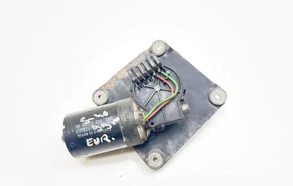 Volvo S40, V40 Wiper motor 0390241114