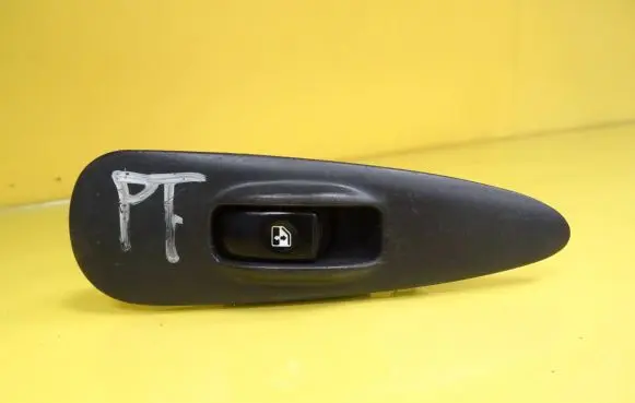 Hyundai Sonata Electric window control switch 9358035100 620W01530