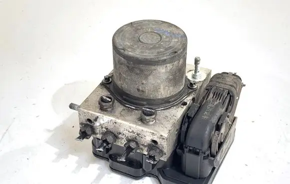 Renault Master III ABS Pump 476604029R