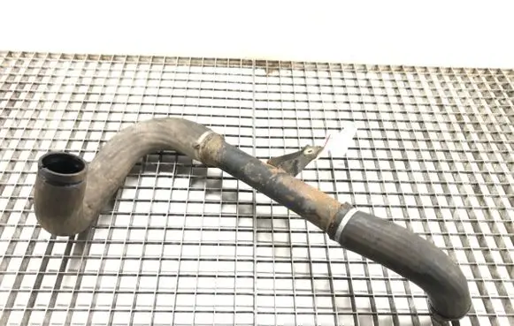 Intercooler hose/pipe