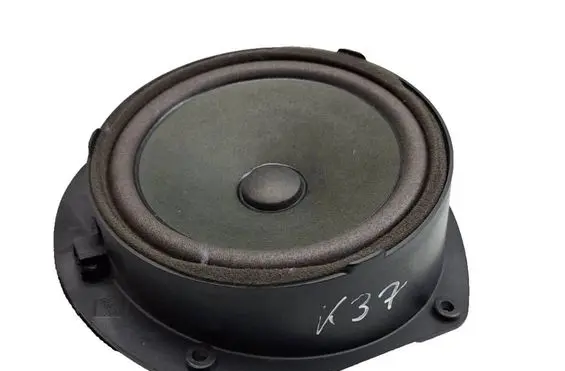 Tesla Model S Front door speaker 100483302A