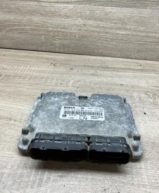 Opel Astra G Engine control unit/module ECU 24467018 0281010859
