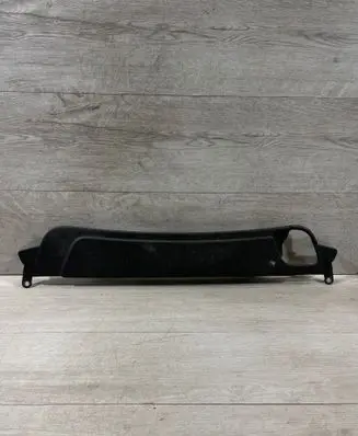 Radiator trim