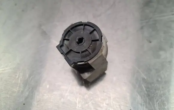 Ford Focus Ignition lock contact 98AB11572BE