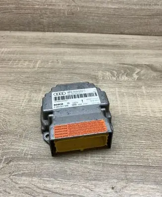 Audi A3 S3 8P Airbag control unit/module 8P0959655C 0285001666