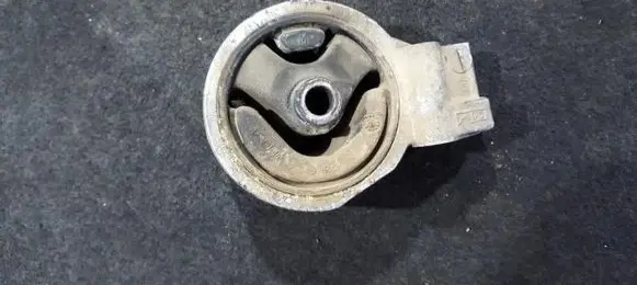 Volvo S40, V40 Engine mount bracket 3318030