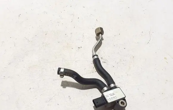 Mercedes-Benz GLE W167 Exhaust gas pressure sensor A0009053913