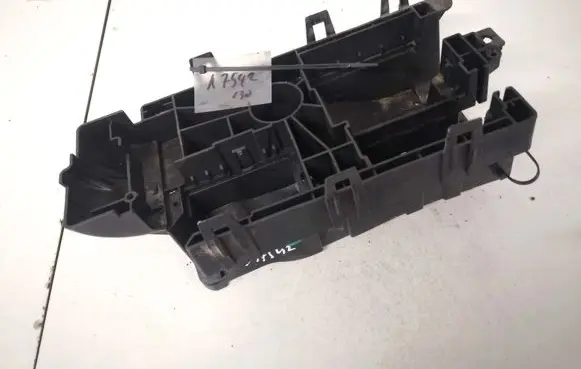 Opel Insignia A Fuse box cover 1325355102 13253551