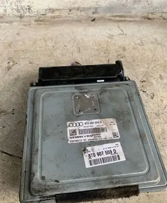 Audi A5 8T 8F Engine control unit/module 8T0907559A 8T0907559D 5WP461171