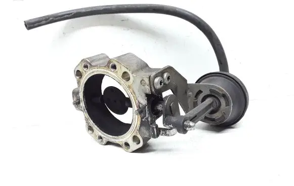 Volvo V70 EGR valve cooler