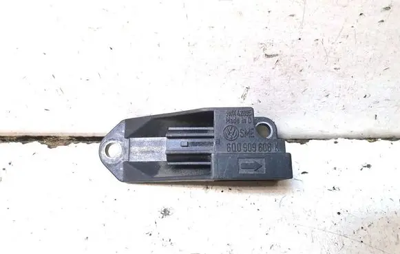 Volkswagen Caddy Airbag deployment crash/impact sensor 6Q0909606