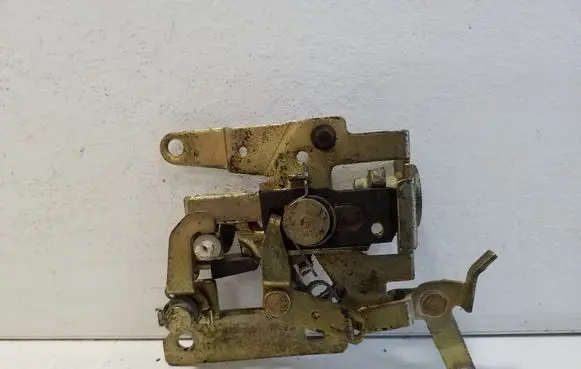 Volkswagen Transporter - Caravelle T4 Sliding door lock 721843654B