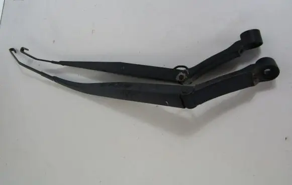 Chevrolet Matiz Front wiper blade arm 