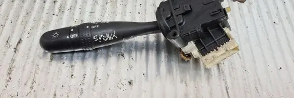 Toyota Yaris Indicator stalk 1736482