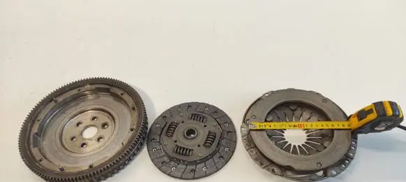 Skoda Fabia Mk1 (6Y) Clutch set kit 3082296934 M190 1878050532