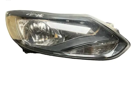 Ford Focus Headlight/headlamp 14819 14821 BM5113W029