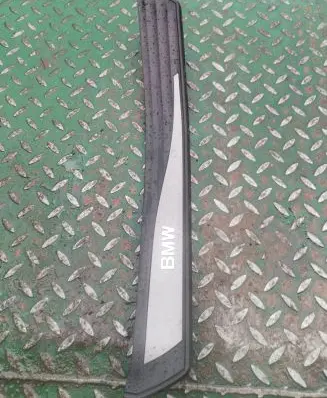 BMW 5 E60 E61 Rear sill trim cover 7074511 22339910 7034305