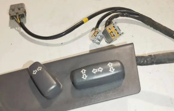 Volvo XC70 Seat adjustment knob 8622019 00W484