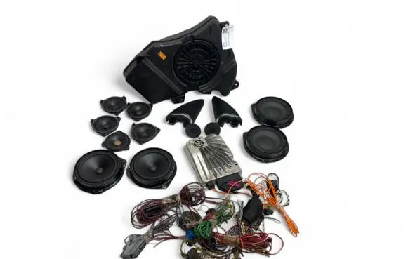Mercedes-Benz GLE (W166 - C292) Audio system kit A1669004719 A1669017201 A1668202202