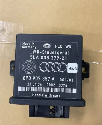Audi A6 S6 C6 4F Light module LCM 8P0907357A 5LA00837921