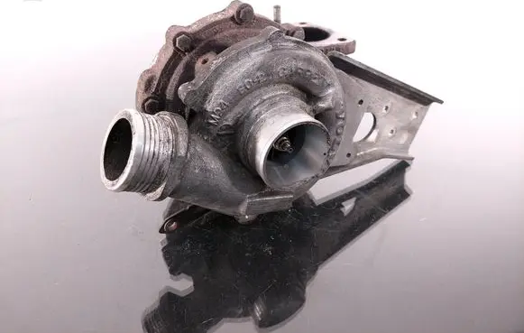Volvo S60 Turbo 30757080