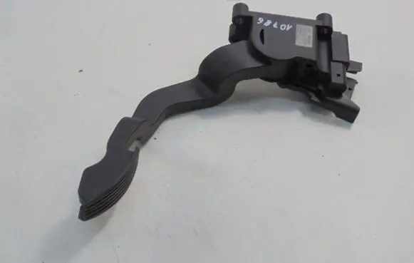 Fiat Bravo Accelerator pedal position sensor 517856400