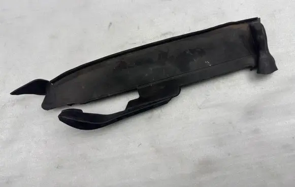 Audi RS3 Fender end trim 8V0821169E 8V0821169
