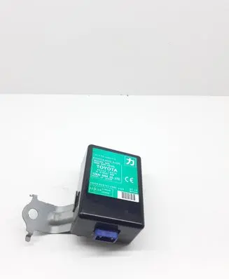 Lexus CT 200H Door control unit/module 8974076070