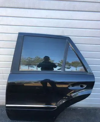 Mercedes-Benz ML W164 Rear door 