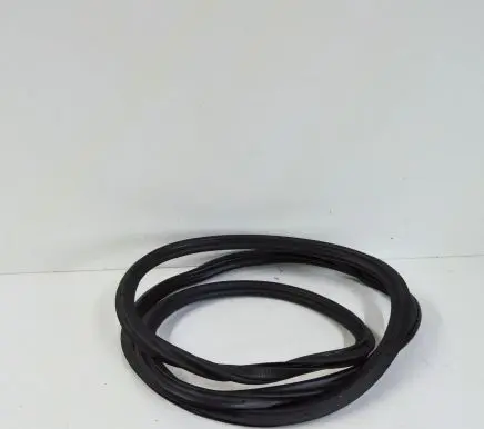 Audi A8 S8 D4 4H Rubber seal rear door 