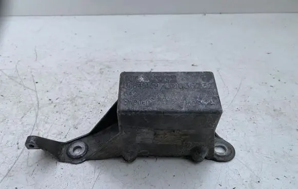 Volvo S80 Other engine bay part 30645159