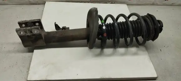 Peugeot 3008 I Front shock absorber with coil spring