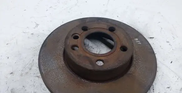 Volkswagen Transporter - Caravelle T4 Front brake disc
