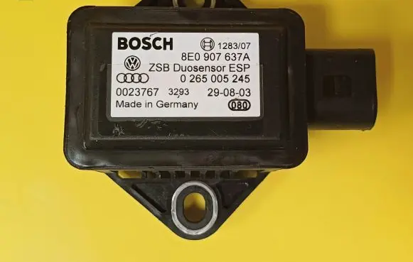 Volkswagen PASSAT B5 ESP acceleration yaw rate sensor 8E0907637A 0265005245
