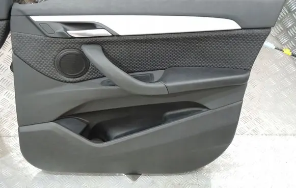 BMW X1 F48 F49 Front door card panel trim
