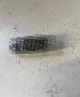 Audi A6 S6 C6 4F Other interior light 4D0947105A