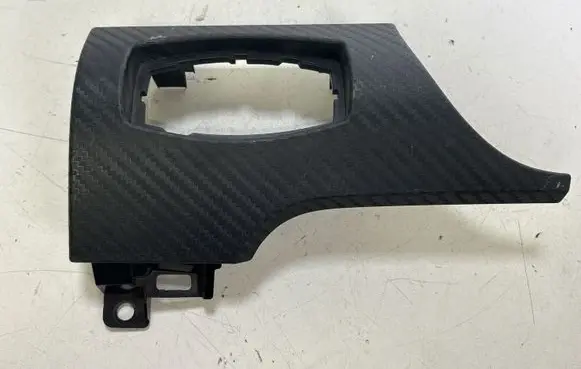 Ford Mustang VI Panel trim FR3B13D168A