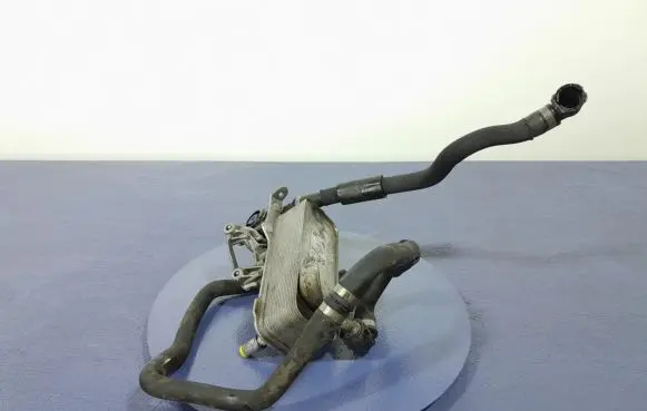 Engine oil radiator