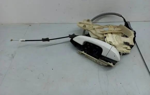 Porsche Cayenne (92A) Front door lock 8J1837016B