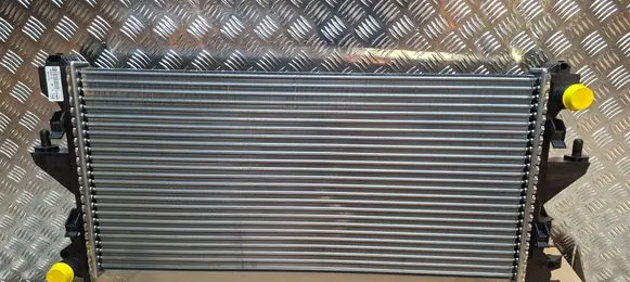 Coolant radiator