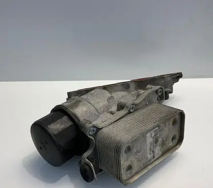 Mercedes-Benz CLS C219 Oil filter mounting bracket A2721800510 2721800510