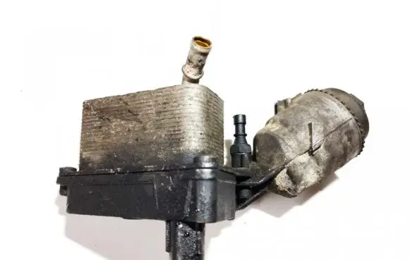 Opel Vectra C Oil filter cover 5989070241 47040