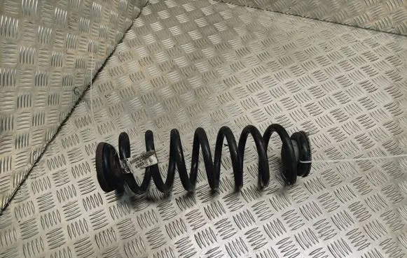 Jeep Cherokee Rear coil spring 68199570AB