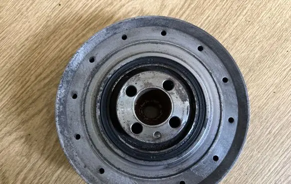 Opel Insignia B Crankshaft pulley 55491516