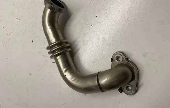 EGR valve line/pipe/hose