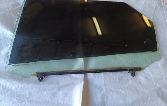 Toyota Mirai Rear door window glass 43R010474 D0T20AS1
